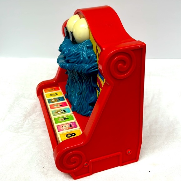 Vintage 1976 SesameStreet”CookieMonster” moving eyes child’s piano - Picture 7 of 10
